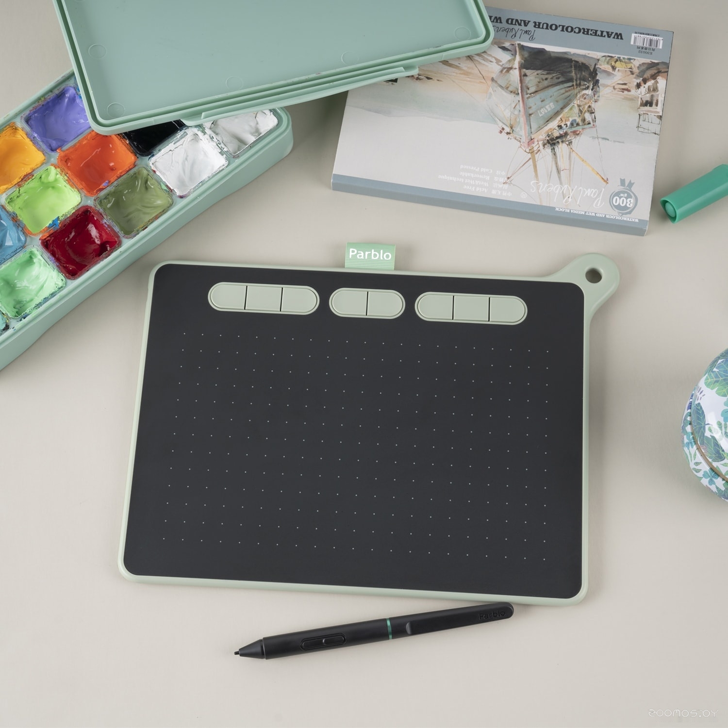 ����������� ������� Parblo Ninos M (�������) �  �������� ������� �������