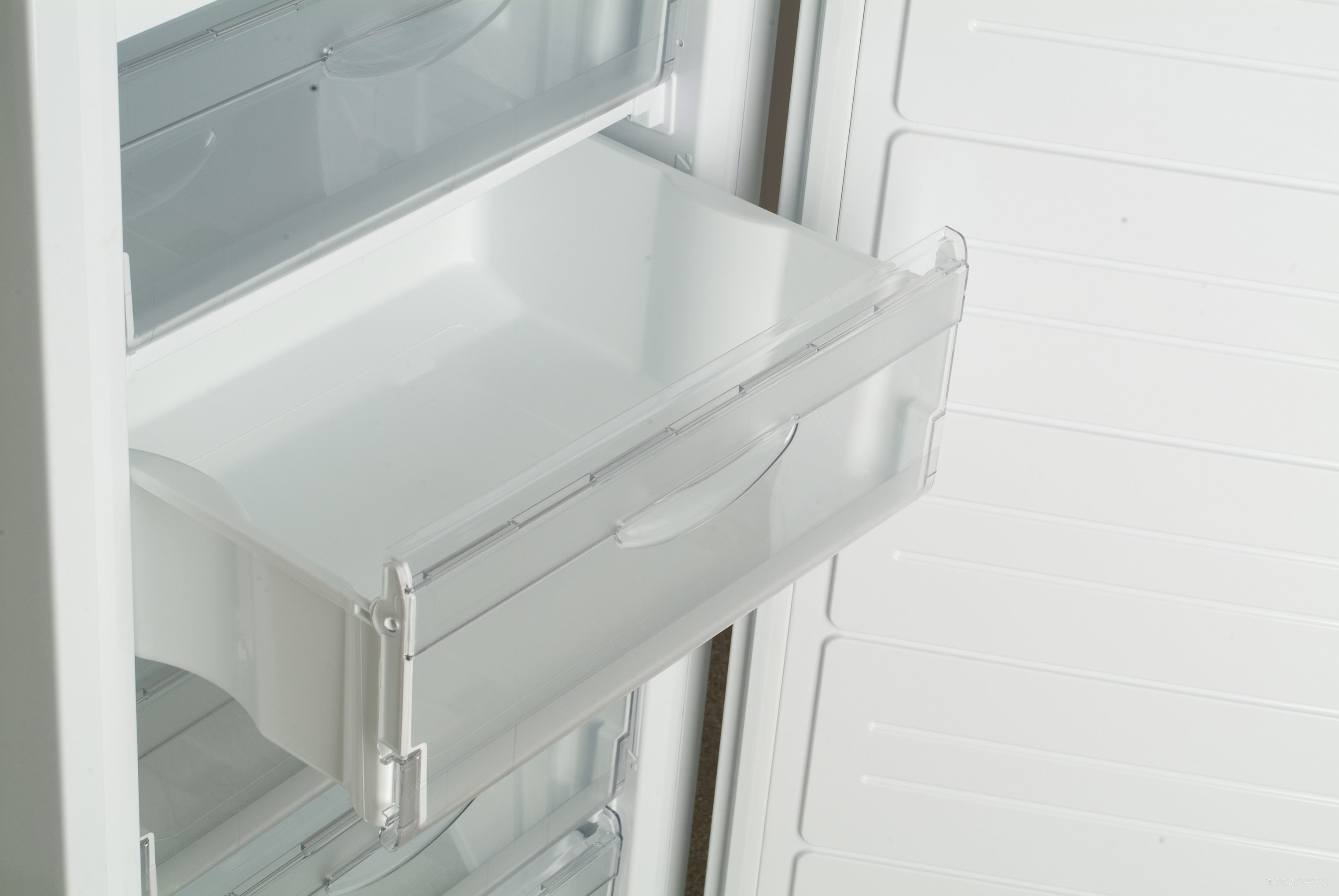 ����������� ATLANT � 7184-003 �  �������� ������� �������