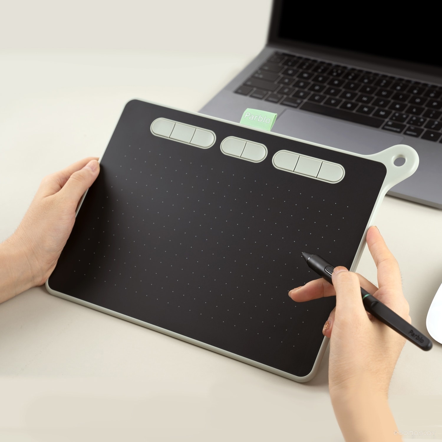 ����������� ������� Parblo Ninos M (�������) �  �������� ������� �������