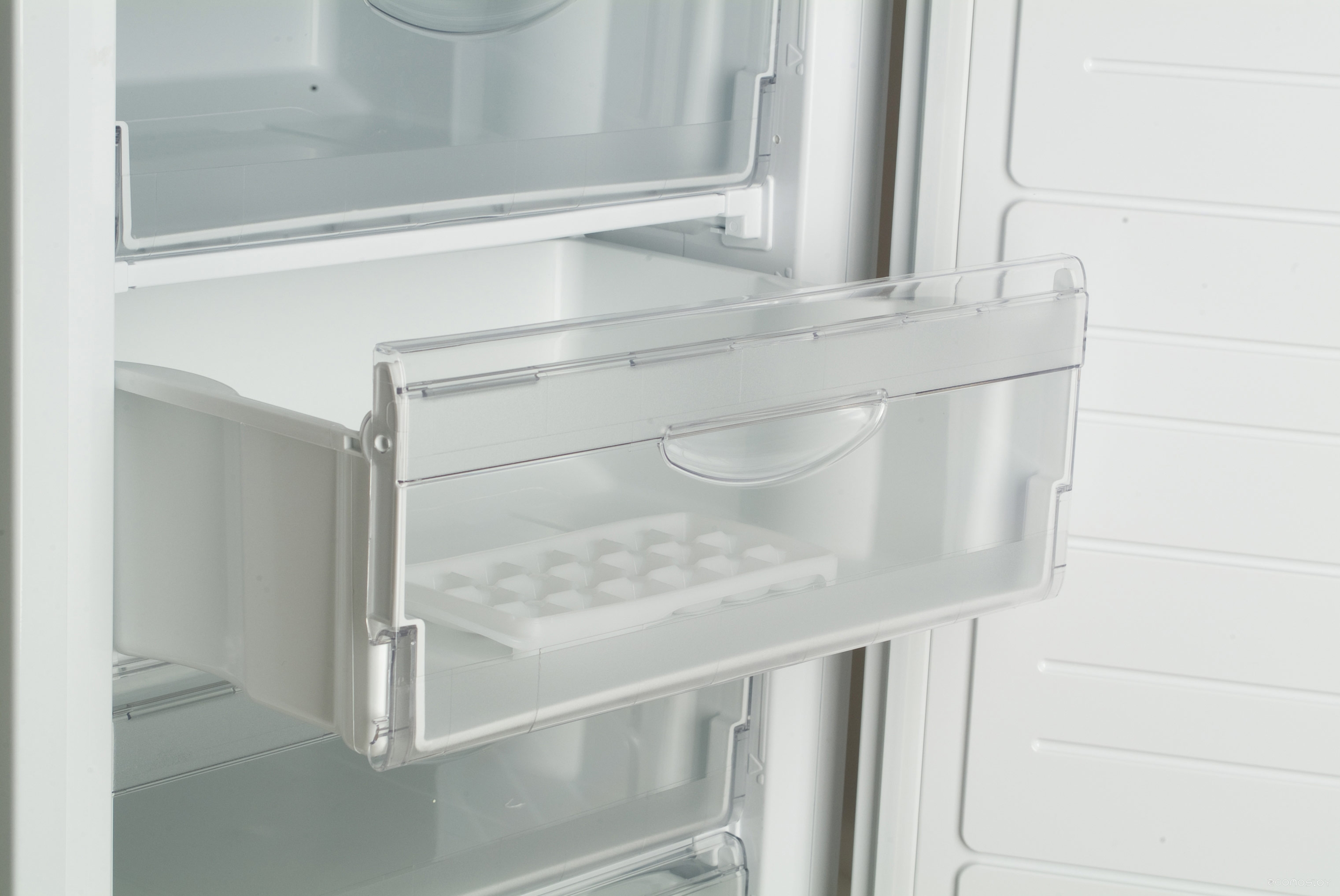 ����������� ATLANT � 7184-003 �  �������� ������� �������