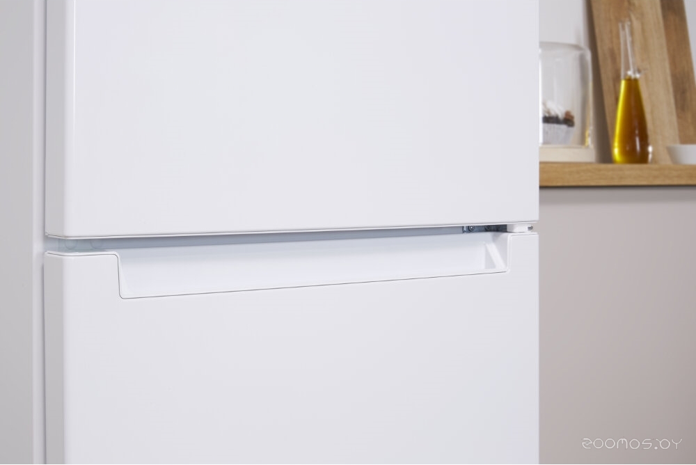 ����������� INDESIT DS4180W �  �������� ������� �������